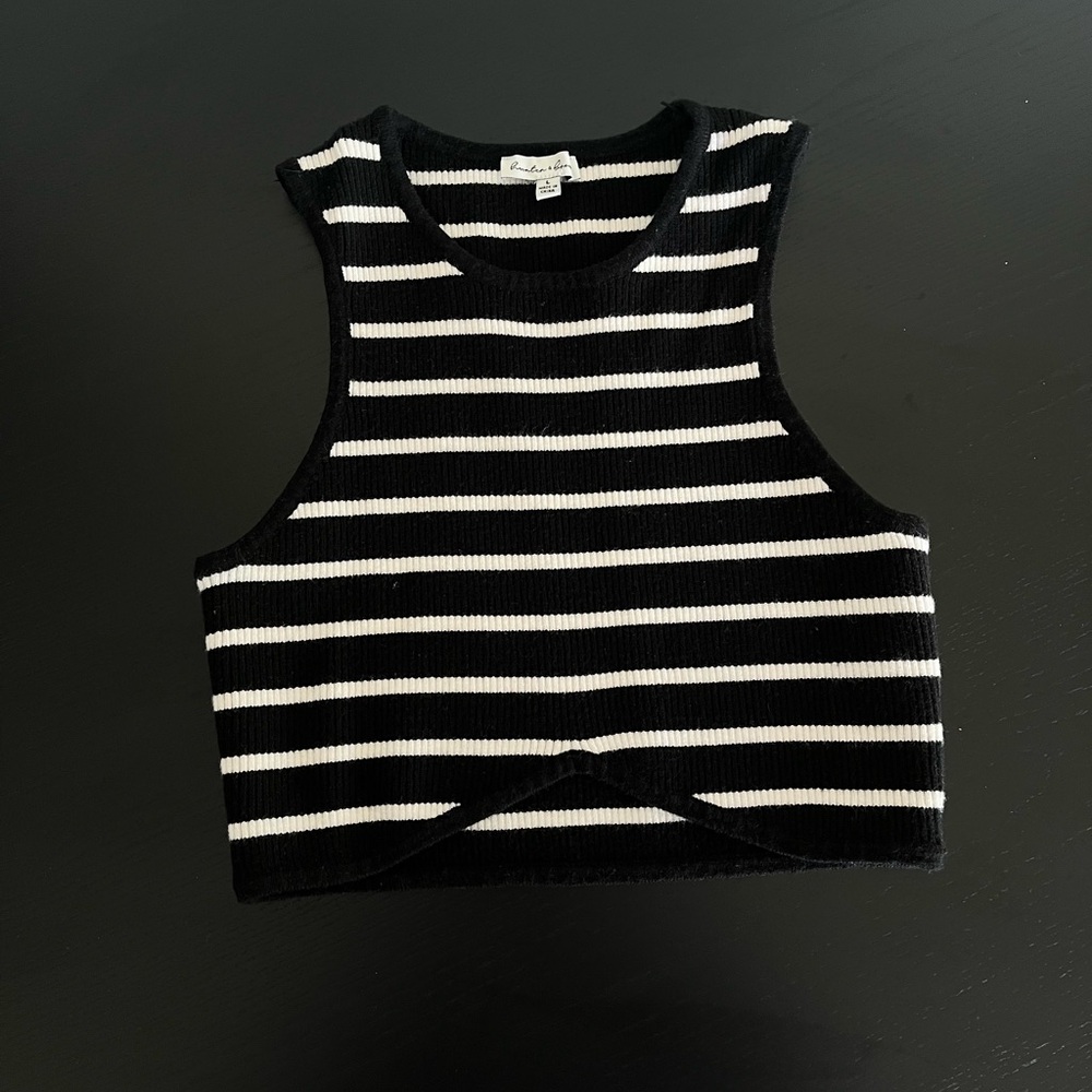 Striped Ribbed Crop Tank - Black & White